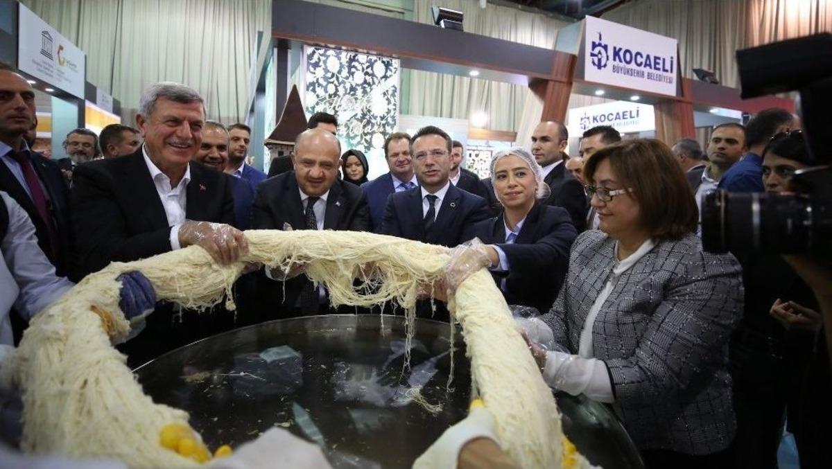 Fikri Işık&rsquo;tan Gaziantep&rsquo;e &Ouml;vg&uuml;