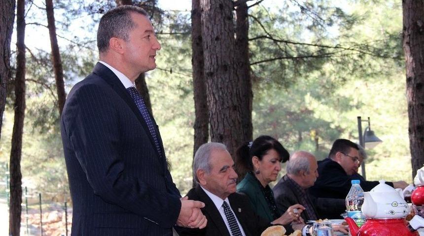 Msk&uuml;&rsquo;den 38 Kişi Fet&ouml; Soruşturmasında G&ouml;revden Uzaklaştırıldı