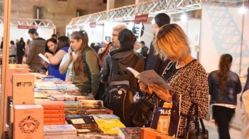 Edirne'de 5'inci Kitap Fuarı A&ccedil;ıldı