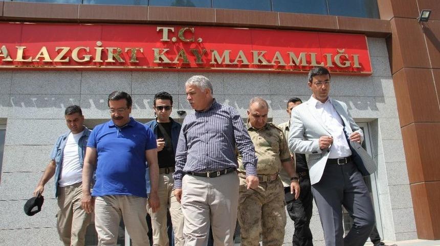 Diyarbakır B&uuml;y&uuml;kşehir Belediyesi Kayyumundan Malazgirt Kayyumuna Ziyaret