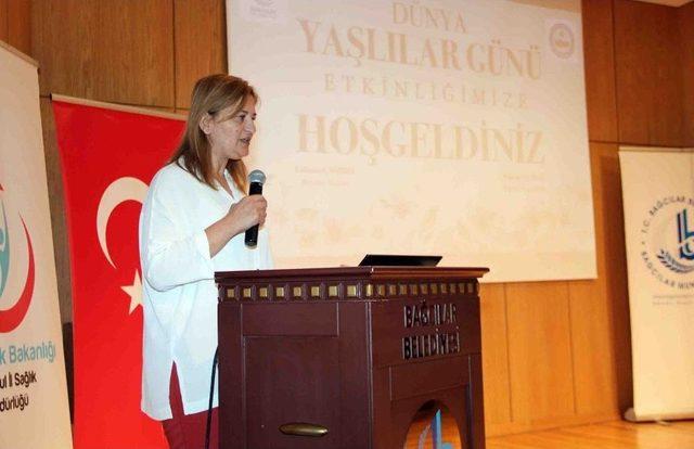 Bağcılar’da Yaşlılar Kansere Karşı Bilgilendirildi