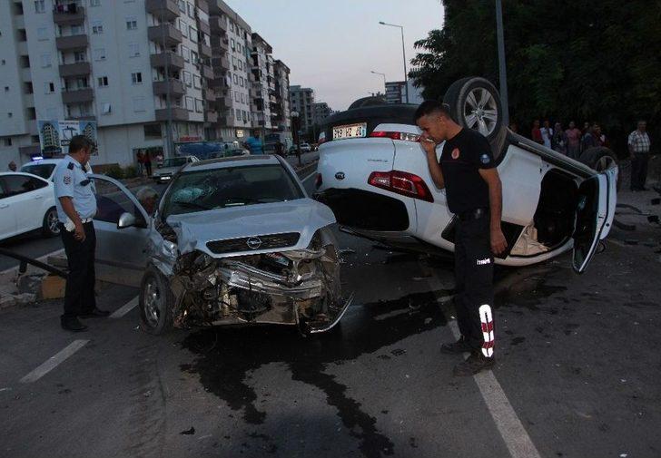 Antalya’da Trafik Kazası: 6 Yaralı G1
