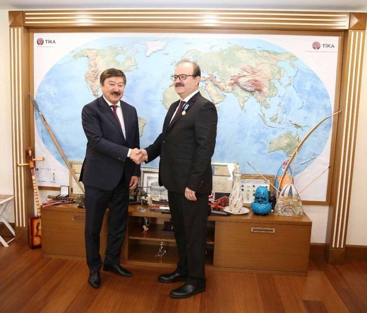Tika Başkanı Çam’a Kazakistan’tan "bağımsızlık Madalyası" G3