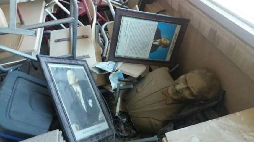 Chp'li Bayır, Atat&uuml;rk B&uuml;st&uuml;n&uuml; Başbakan'a Sordu