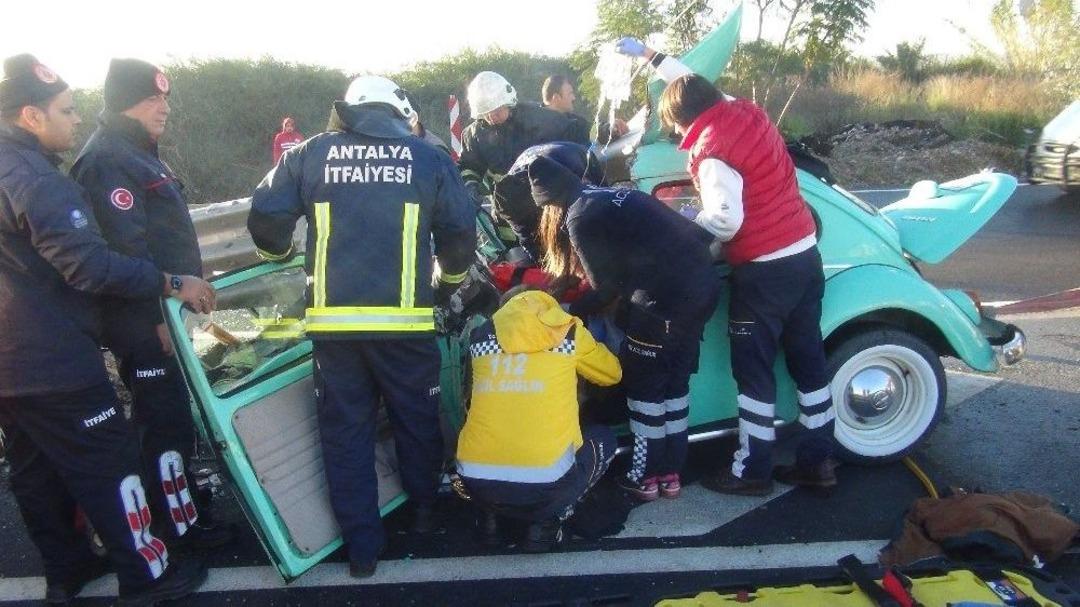 Aracın &Ouml;n B&ouml;l&uuml;m&uuml;nde Bulunan Stepne, S&uuml;r&uuml;c&uuml;y&uuml; &Ouml;l&uuml;mden Kurtardı
