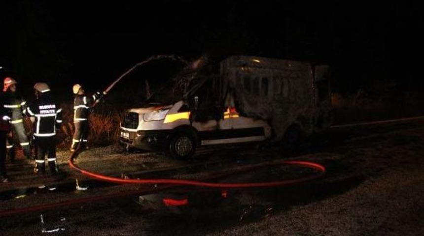 Ambulansta Oksijen T&uuml;p&uuml; Patladı, Hasta Yanarak &Ouml;ld&uuml;