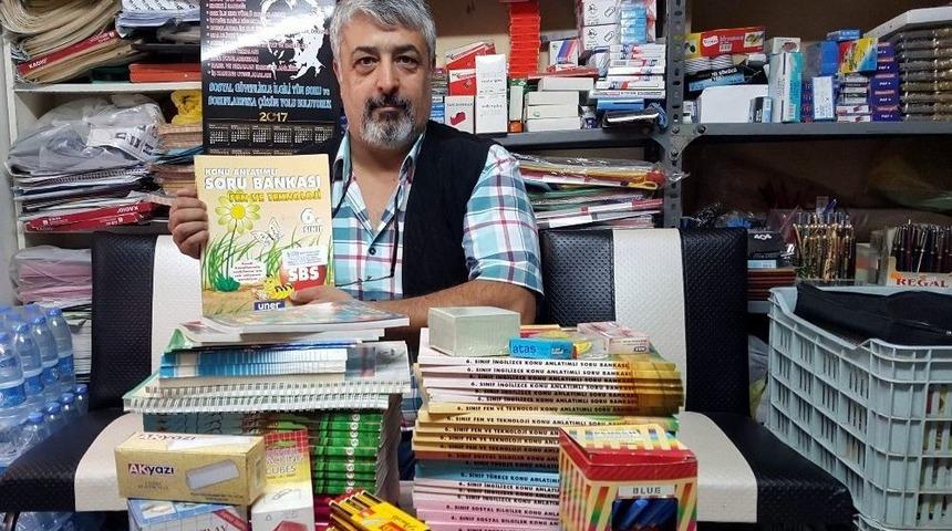 400 Bin Liralık Kırtasiye Malzemesini Öğrencilere Bağışladı