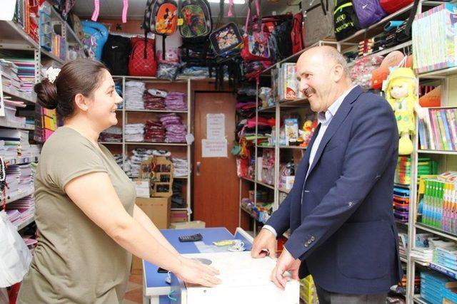 Kuyucak Belediyesi Esnafın Yanında 1