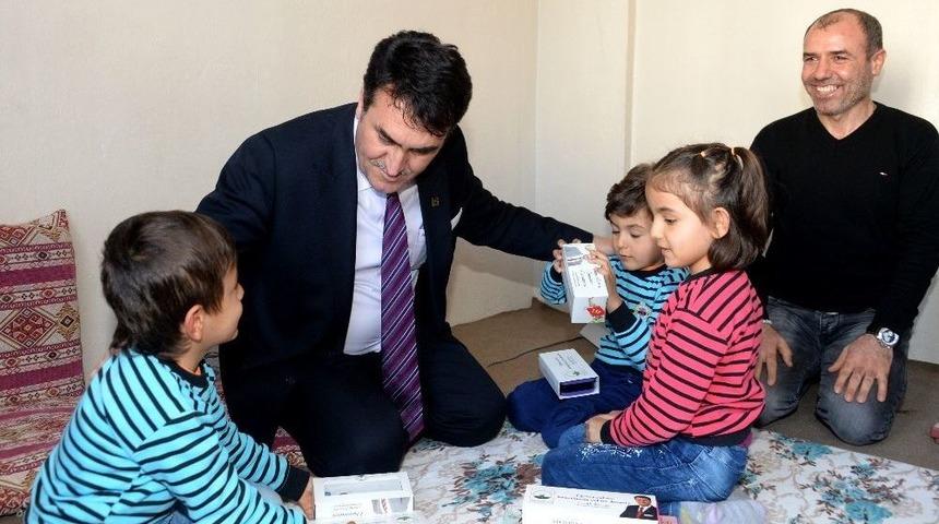 D&uuml;ndar&rsquo;dan &Uuml;&ccedil;&uuml;zlere S&uuml;rpriz Ziyaret