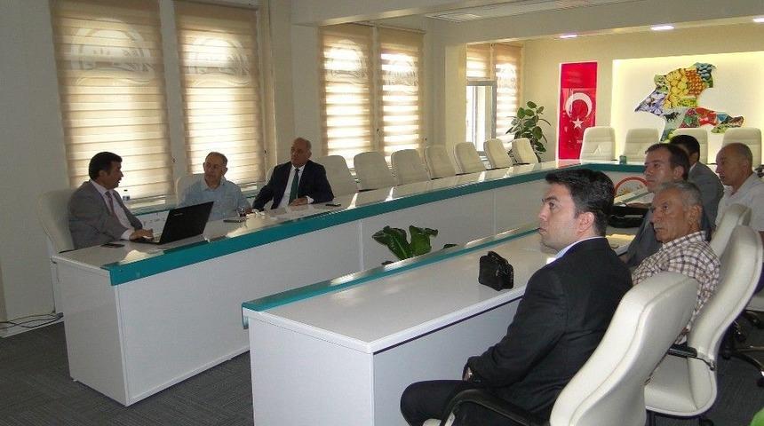 Eski Bakandan Ziyaret