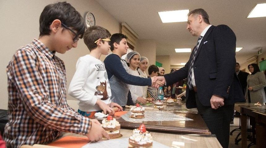 Gaziosmanpaşa&rsquo;da Minik Eller Mutfağa Girdi