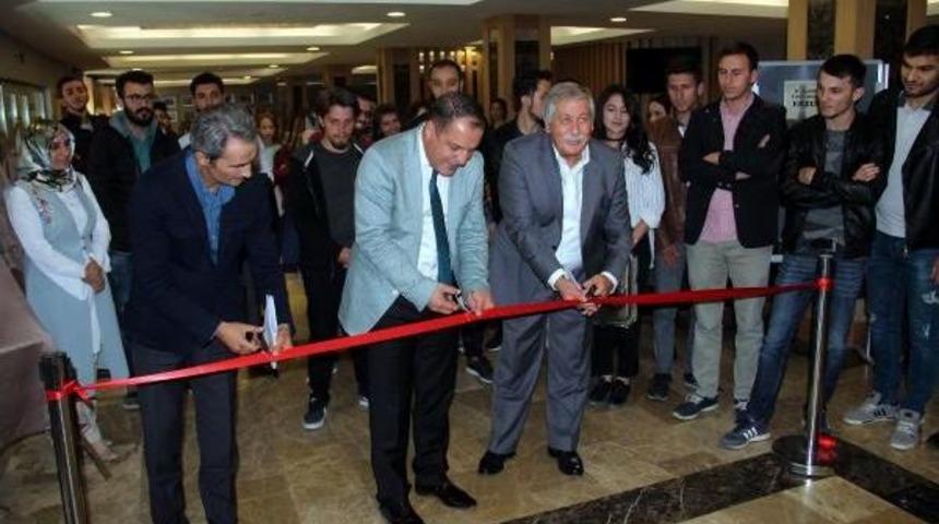 2'nci Abd&uuml;lhamit'in &Ccedil;ektirdiği Erzurum Fotoğrafları Sergilendi