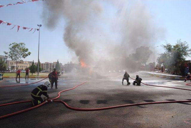 Şanlıurfa İtfaiyesinden Yangın Tatbikatı