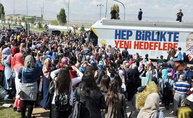 Cumhurbaşkanı Erdoğan Erzurum’da