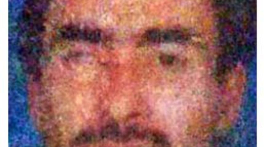 Babasını, Tüfekle Öldürdü