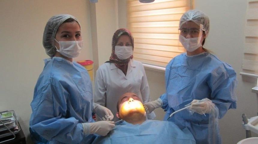 Diş Ve &Ccedil;ene Cerrahisi Uzmanı Ka&ccedil;maz G&ouml;revine Başladı