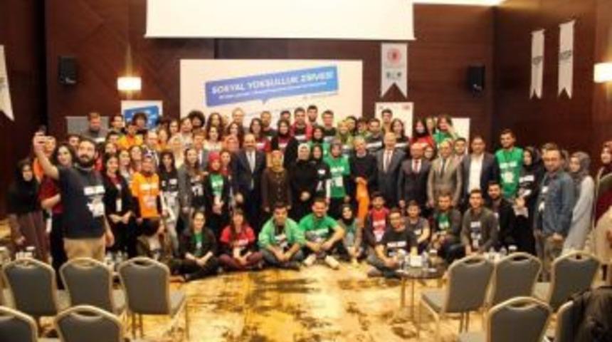 Sosyal Yoksulluk Zirvesi Sonu&ccedil; Bildirgesi A&ccedil;ıklandı