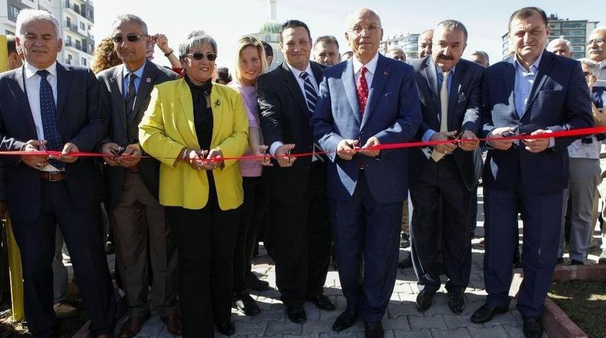 Yenimahalle&rsquo;nin İlk Başkanı Mustafa Vuran Adına Park A&ccedil;ıldı