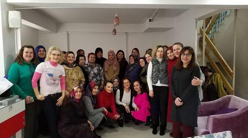 Bu Sefer De Sokak Hayvanlarının Sesi Oldu