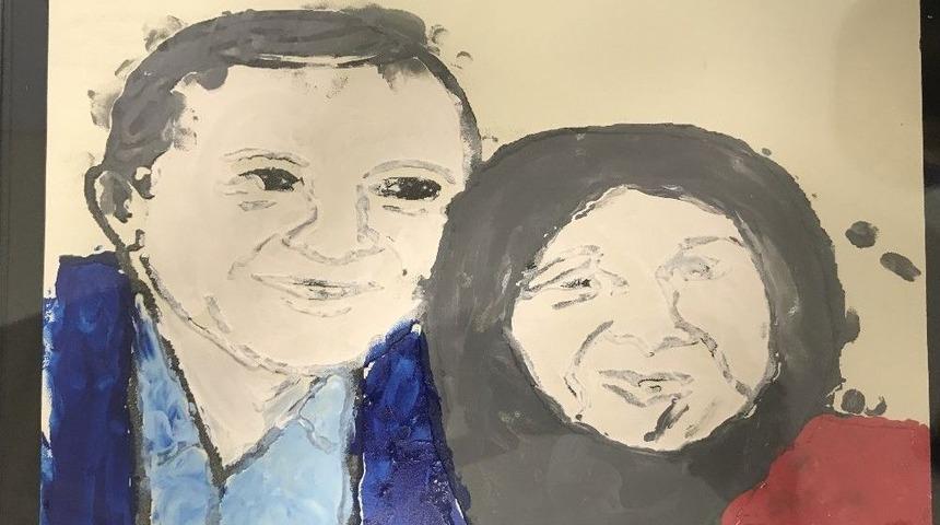 Görme Engelli Öğrenci Cumhurbaşkanı Erdoğan Ve Annesini Resmetti