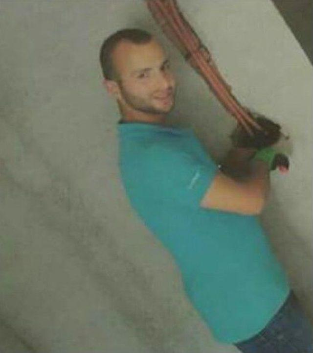 Atv İle &Ccedil;arptığı Ayının Saldırısına Uğradı 1