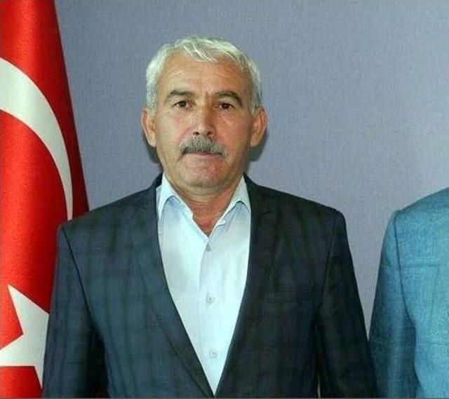 Altıntaş&rsquo;ta Ak Parti&rsquo;nin Yeni İl&ccedil;e Başkanı Cihangir D&ouml;nmez Oldu 2