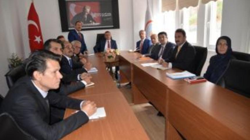 Bilecik Valisi B&uuml;y&uuml;kakın, Bilecik&rsquo;in Tarım Arazileri Hakkında Bilgi Aldı