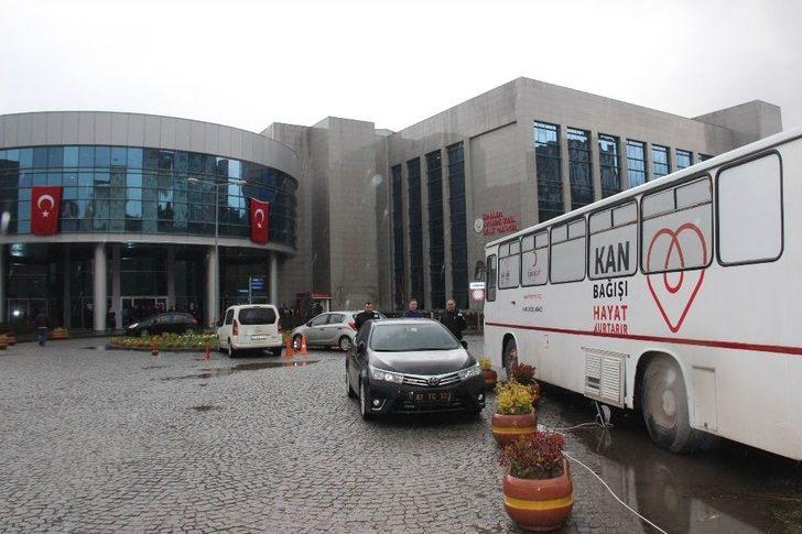 Sağlık Çalışanları Kan Bağışında Bulundu G2