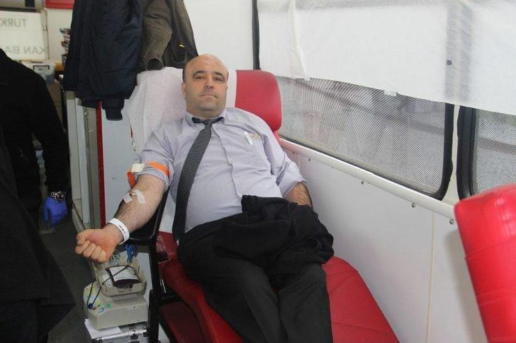 Sağlık Çalışanları Kan Bağışında Bulundu G3