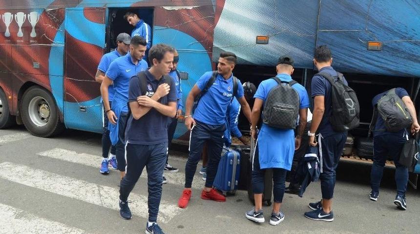 Trabzonspor, Beşiktaş Ma&ccedil;ı İ&ccedil;in İstanbul&rsquo;a Gitti
