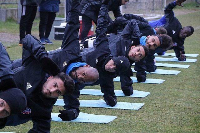 Karabükspor, Başakşehir Hazırlıklarına Başladı