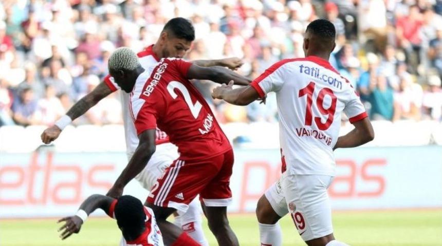 S&uuml;per Lig: D.g. Sivasspor: 3 - Antalyaspor: 1 (ma&ccedil; Sonucu)