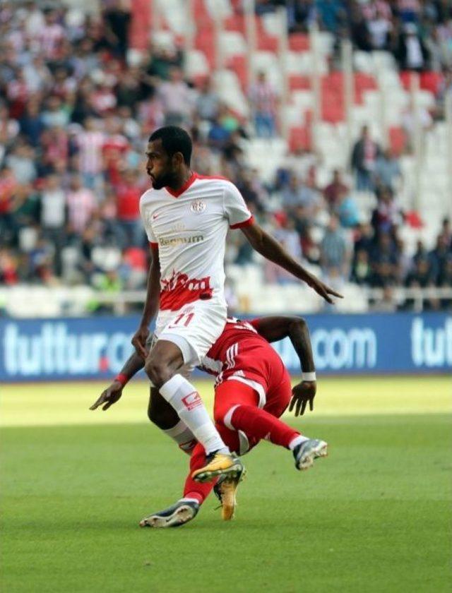 Süper Lig: D.g. Sivasspor: 3 - Antalyaspor: 1 (maç Sonucu)