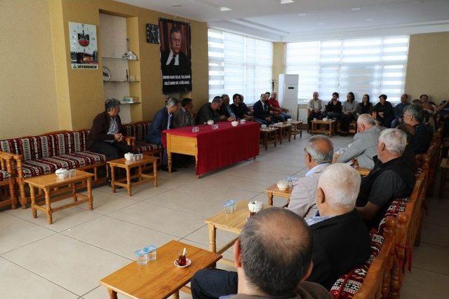 Celal Talabani İçin Diyarbakır’da Taziye Evi Açıldı