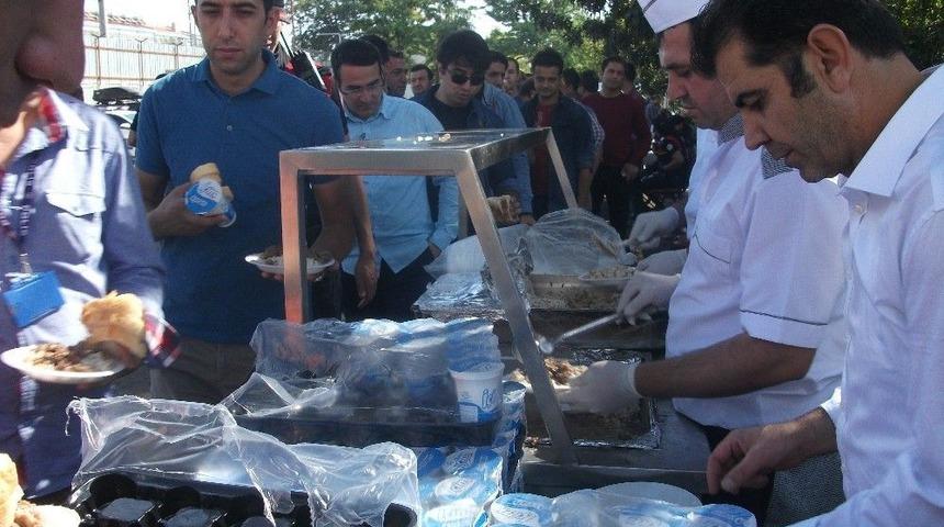 Asayiş Şube 255 Aileye Kurban Eti Dağıttı