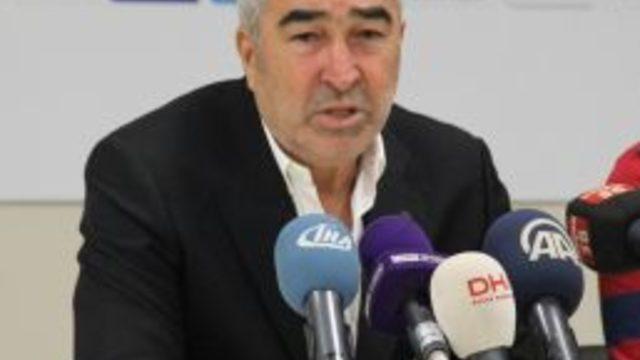 Aybaba: yoldan Geçerken Bizi Antrenör Yapmadılar