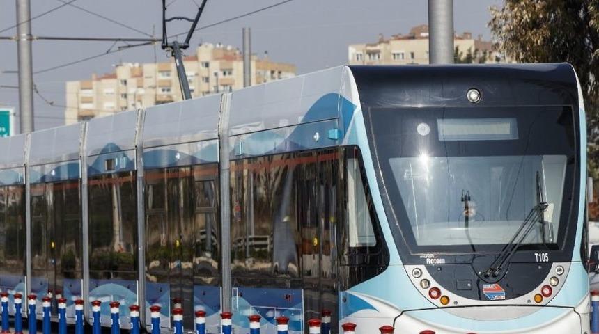 Vatandaşa Uyarı: Konak Tramvay Hattına Elektrik Veriliyor