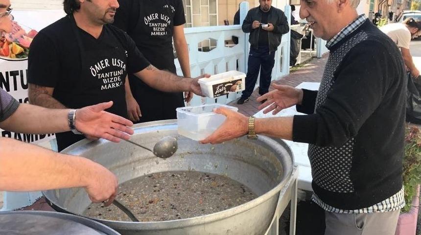 G&ouml;nl&uuml; Bol Bir &Ouml;rnek Esnaf