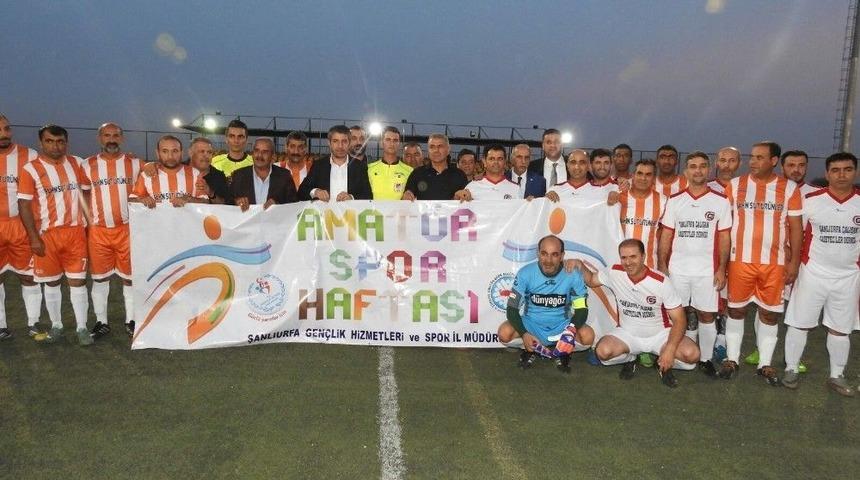 35 Yaş &Uuml;st&uuml; Futbol Turnuvası Başladı