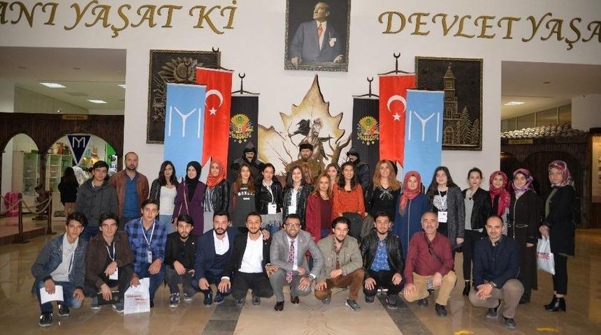 Gen&ccedil;des Projesi Kapsamında 5&rsquo;i Yabancı Uyruklu 50 &Uuml;niversite &Ouml;ğrencisi Bilecik&rsquo;te