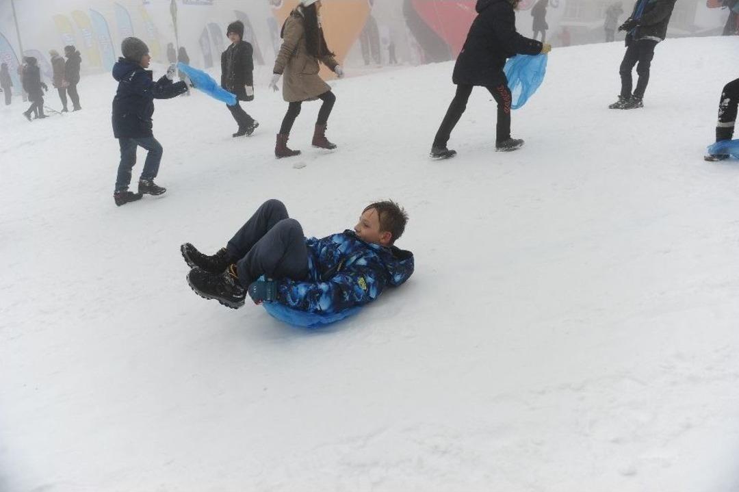 Uludağ&rsquo;da Poşet Ski
