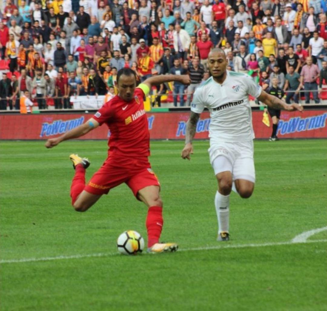 S&uuml;per Lig: Kayserispor: 1 - Bursaspor: 1 (ilk Yarı)