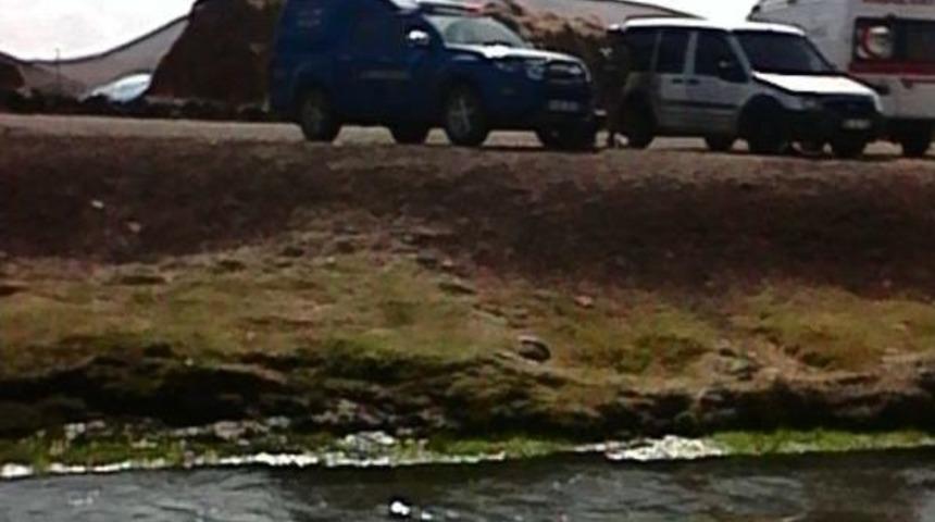 Doğubayazıt'ta Koyun Otlatan &Ccedil;ocuk &Ouml;l&uuml; Bulundu