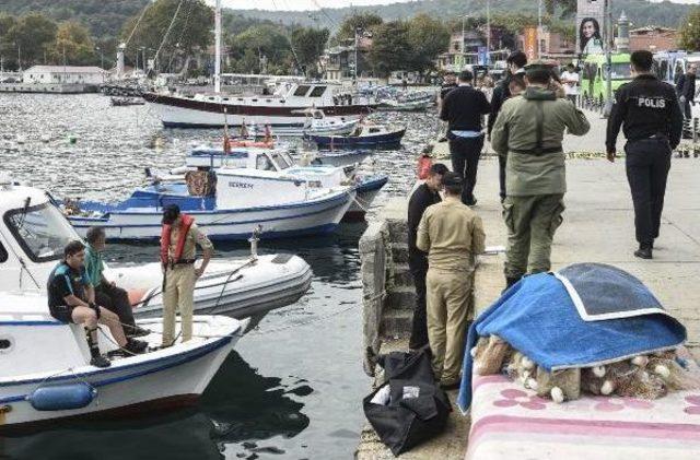 Denize Düşen Genç Boğuldu,muhtar Isyan Etti 