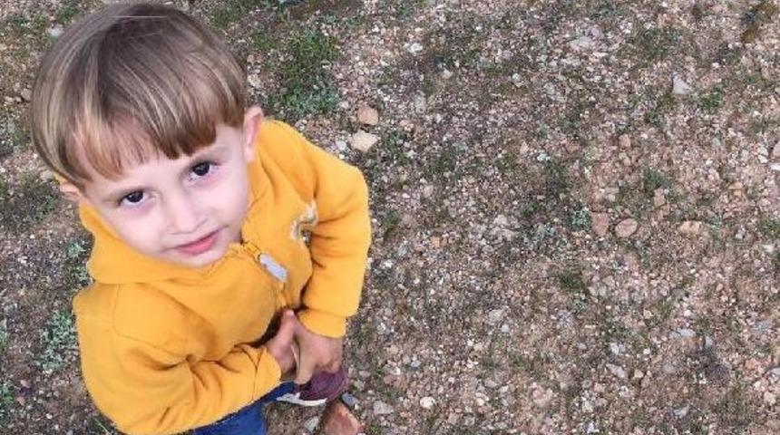 Otomobil Şarampole Yuvarlandı: 5 Yaşındaki Bayram &Ouml;ld&uuml;