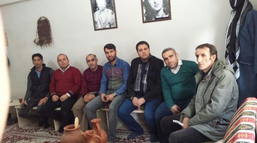 Başkan Mulamahmutoğlu&rsquo;ndan Dengbejlere Ziyaret