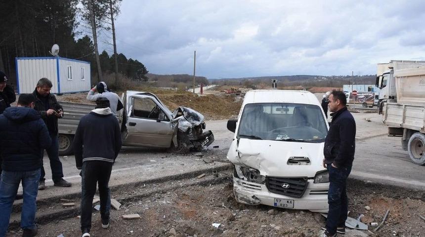Sinop&rsquo;ta Trafik Kazası: 1 Yaralı