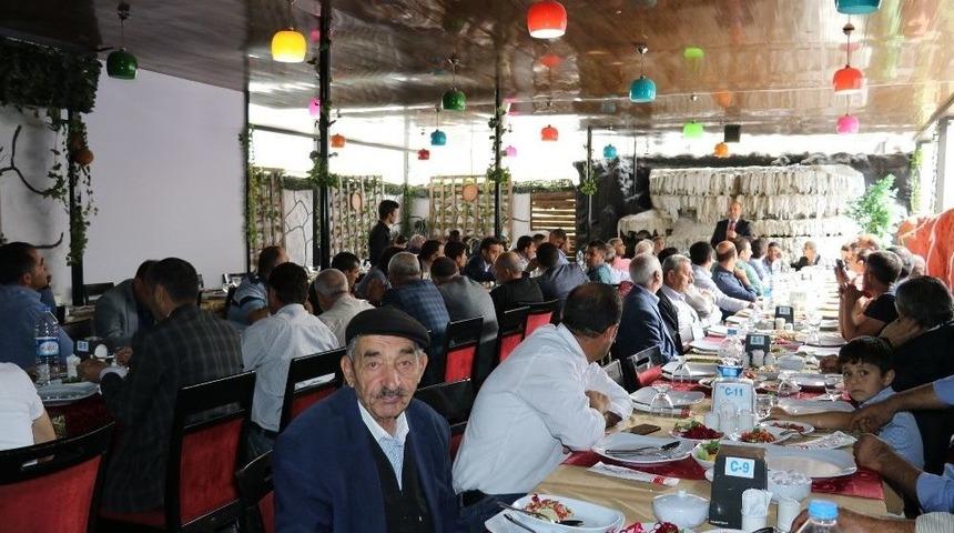 Şehit Ve Gazi Aileleri Yemekte Bir Araya Geldi