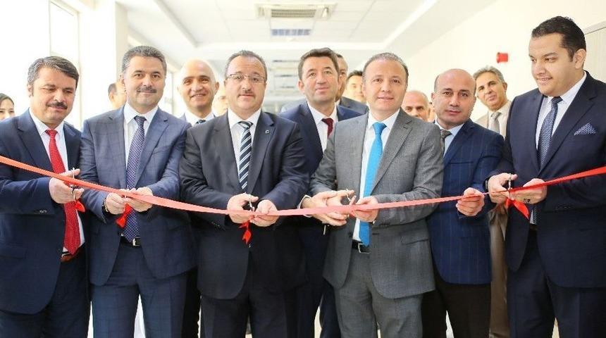 A&uuml; T&uuml;rk&ccedil;e &Ouml;ğretimi Uygulama Ve Araştırma Merkezi A&ccedil;ıldı