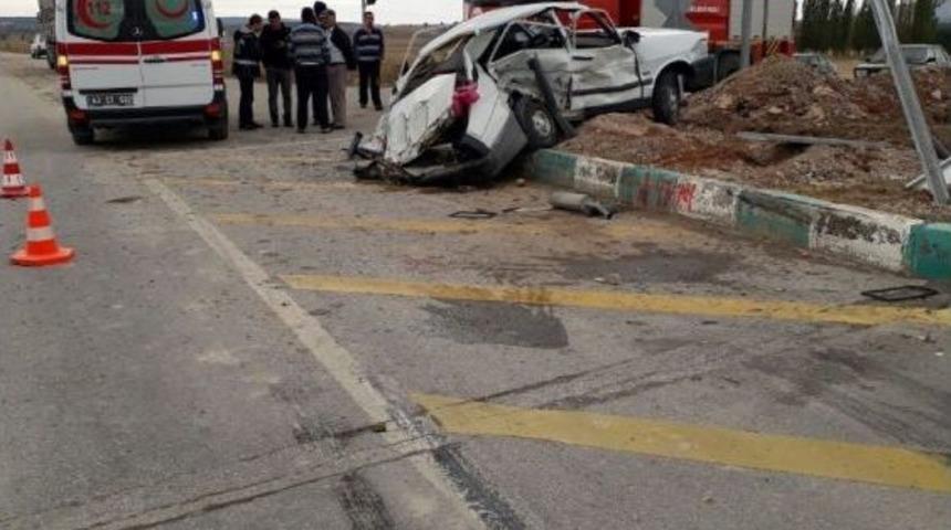 Altıntaş’ta Trafik Kazası: 1 Yaralı